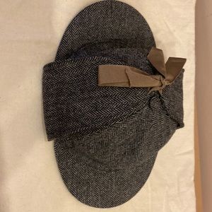 Burberry hat
